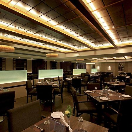 Goutham Grand Hotel - Tenali Vijayawāda エクステリア 写真